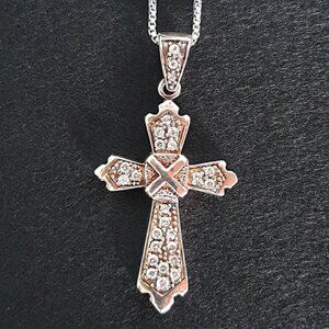 Bold Vintage 925 Sterling Silver CZ Crucifix Pendant & Box Chain Necklace